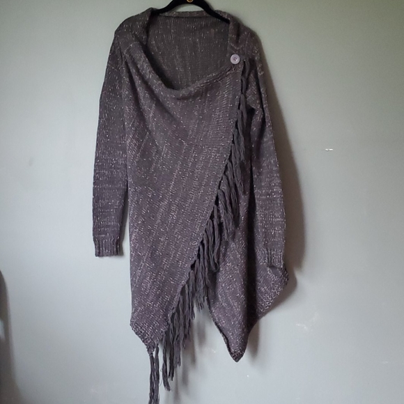 Grey tassel cardigan - Picture 2 of 3